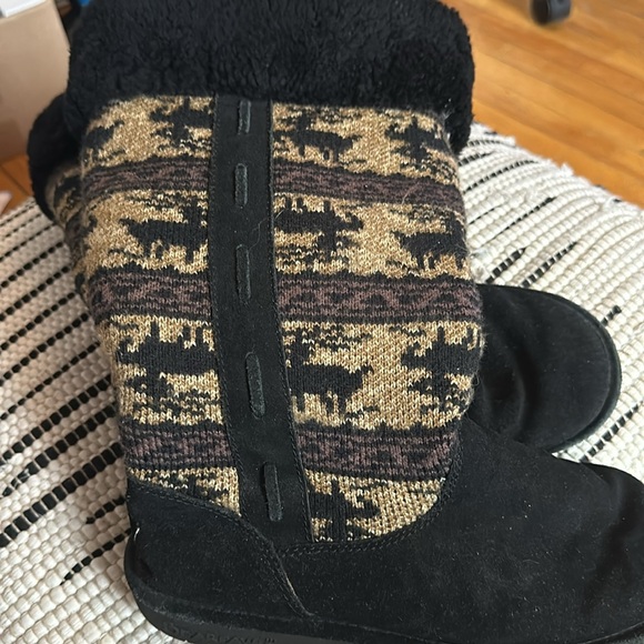 Boots - Picture 3 of 15